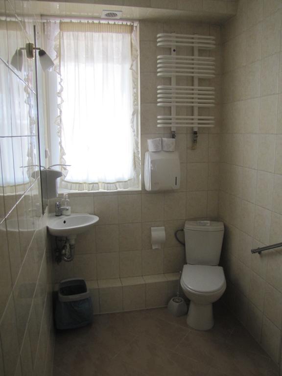 Gosciniec W Sadurkach Naleczow Quarto foto